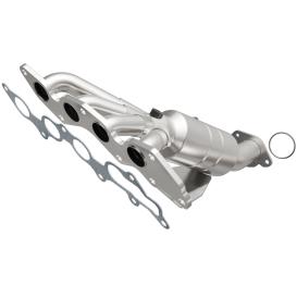 Magnaflow OEM Grade Stainless Steel Direct-Fit Manifold Catalytic Converter