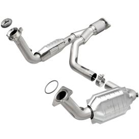 Magnaflow OEM Grade Direct Fit Catalytic Converter